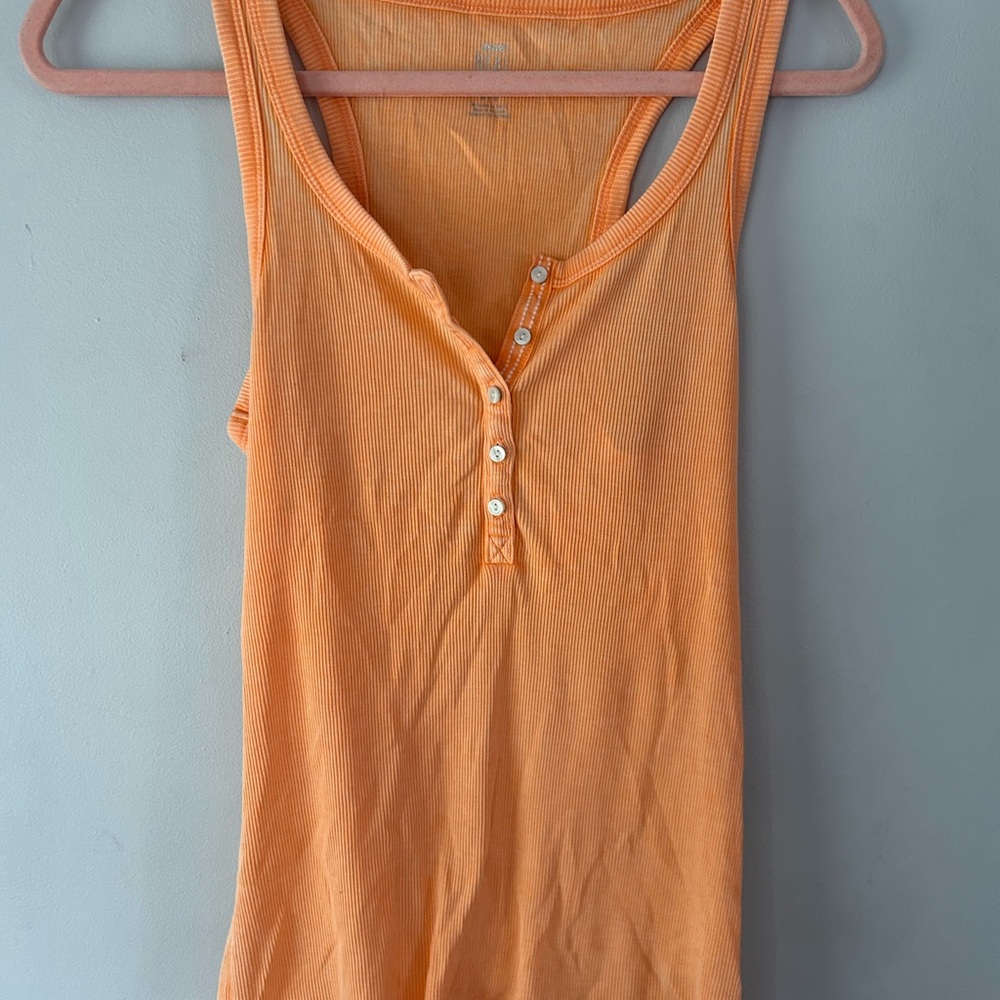 Aerie “real soft” Salmon Sleeveless Button-Down Top